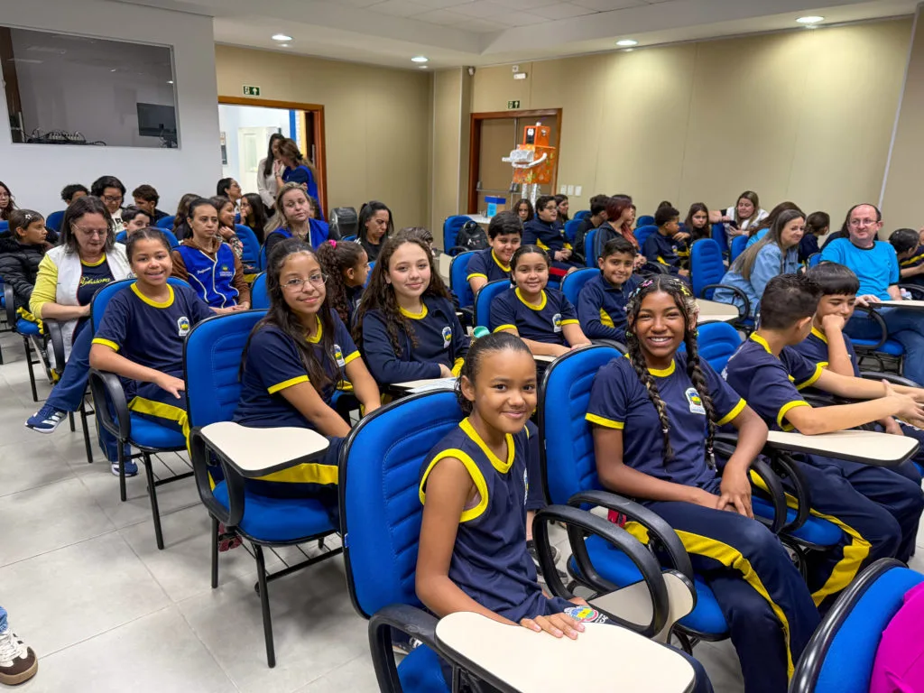 Estudantes de Apucarana vencem projeto de inovação escolar