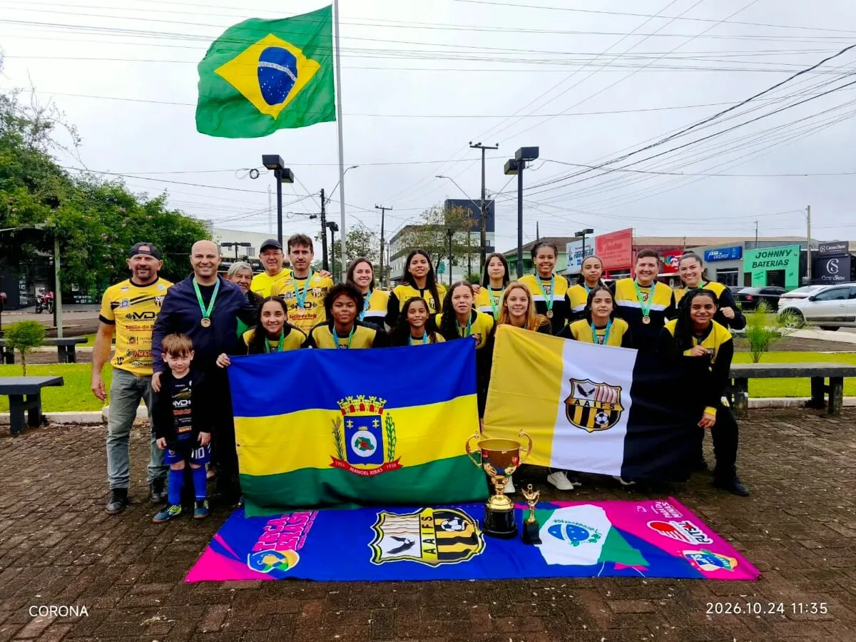 Campeãs da Taça Brasil Sub-15 são recebidas em Manoel Ribas