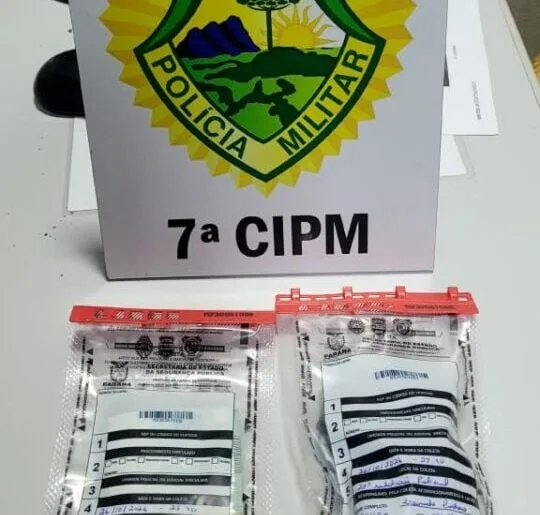 Homem é preso com maconha e dinheiro em Arapongas