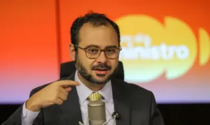 Ministro defende perdão de dívidas para microempreendedores individuais