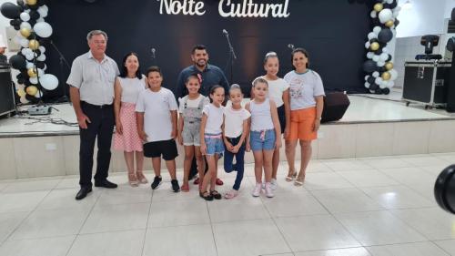 Kaloré celebra cultura e talentos em noite de festa
