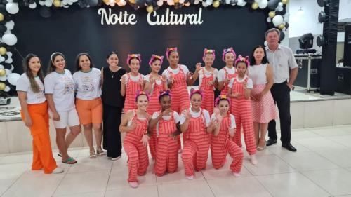 Kaloré celebra cultura e talentos em noite de festa