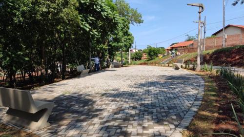 Prefeito Reinaldo Grola inaugura três obras em Lunardelli